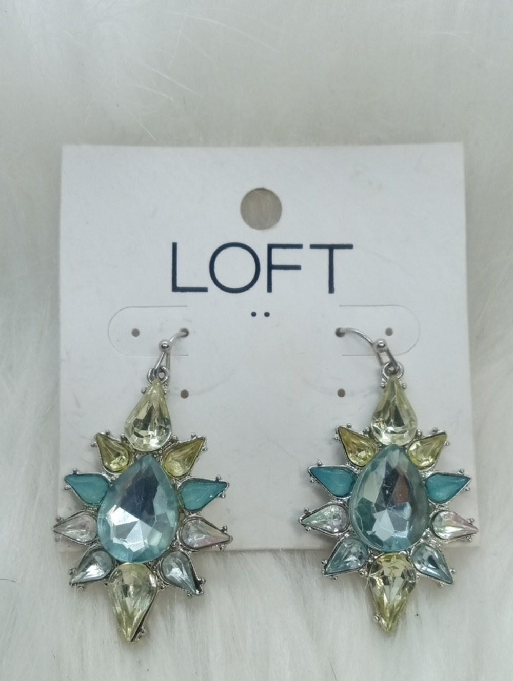 LOFT PASTEL COLORED DANGLE STARBURSTS